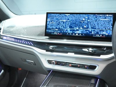 2024 BMW X7 缩略图 45
