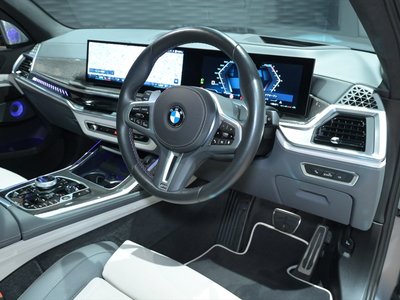 2024 BMW X7 缩略图 44