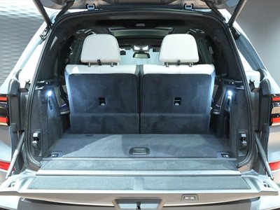 2024 BMW X7 缩略图 24