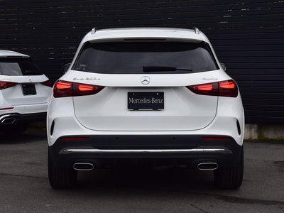 MERCEDES-BENZ GLA - 9