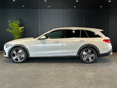 صورة 3 لـ 2022 Mercedes-BENZ C-CLASS