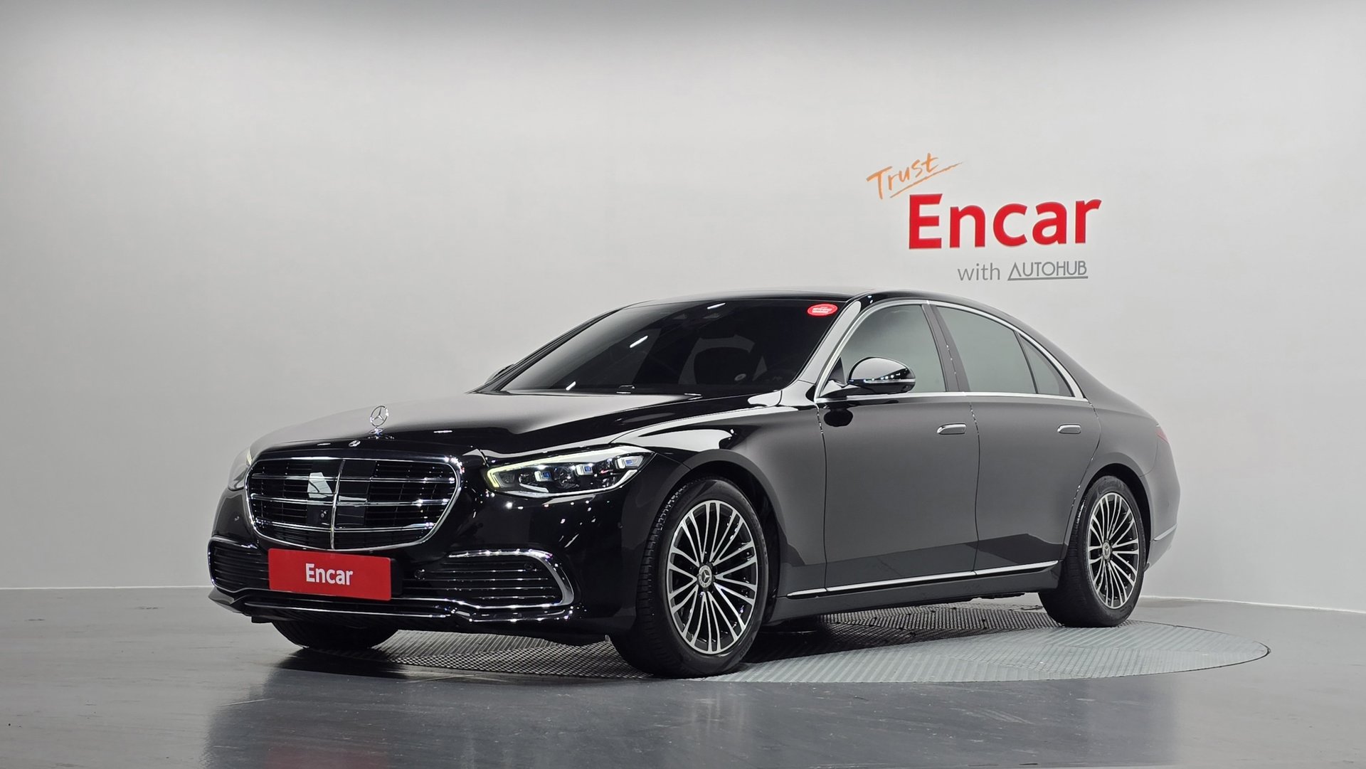 MERCEDES-BENZ S-CLASS - View 1