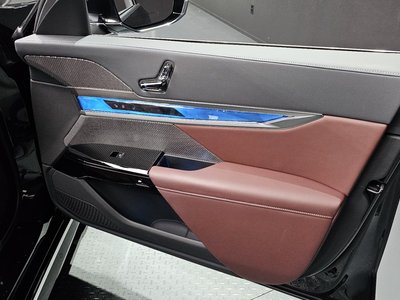 صورة مصغرة 17 لـ 2024 BMW 7 SERIES