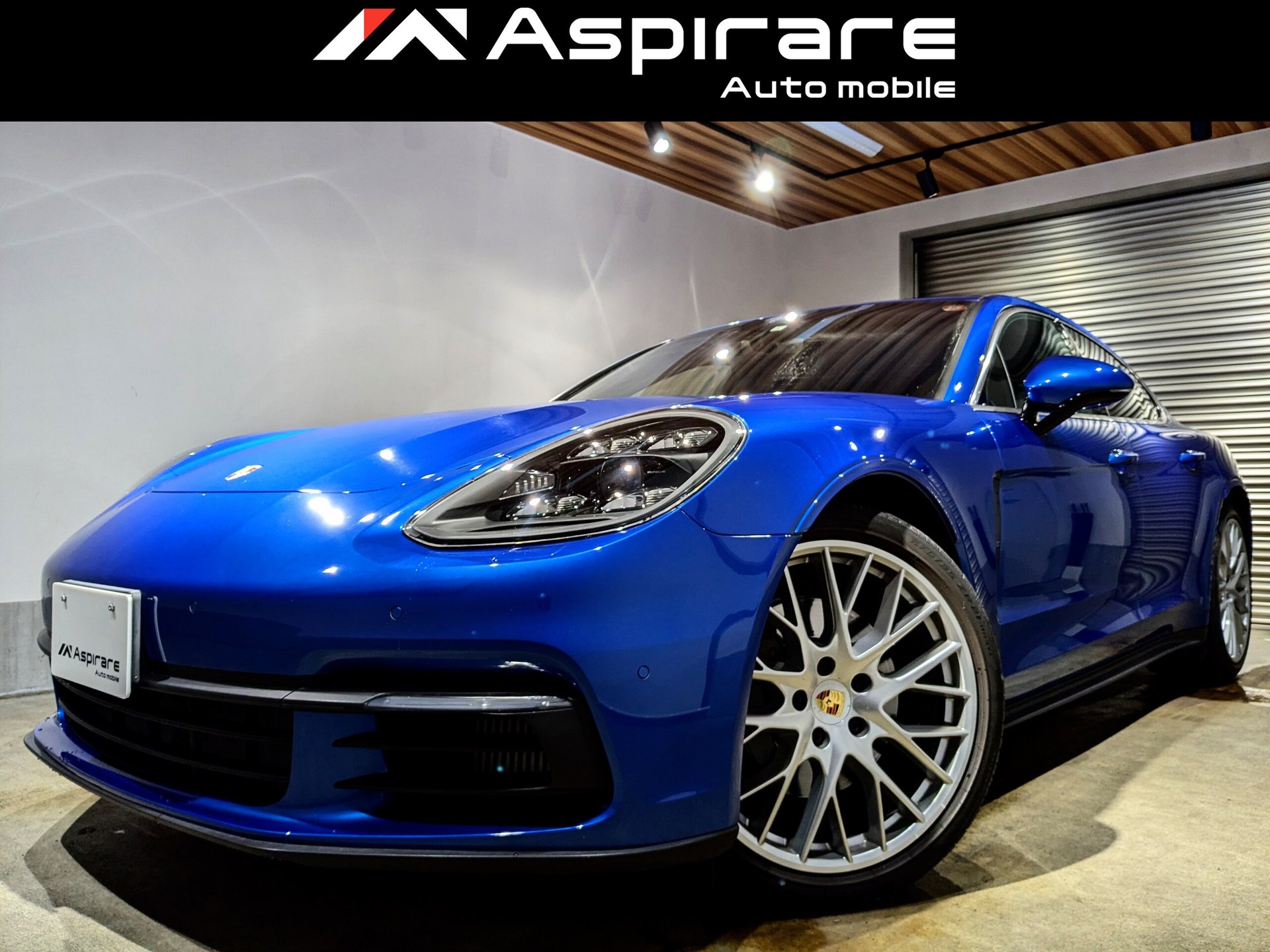 PORSCHE PANAMERA - View 1