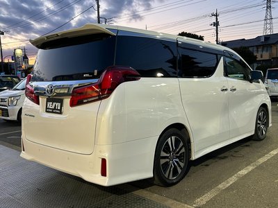 TOYOTA ALPHARD - 10