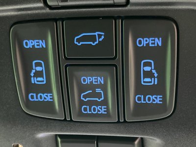 TOYOTA ALPHARD - 9