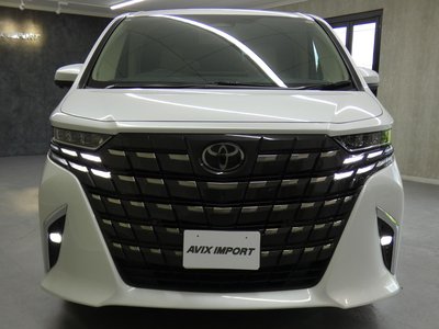 2023 Toyota ALPHARD — фото 3