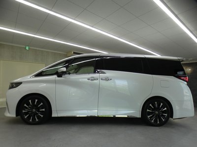 2023 Toyota ALPHARD — фото 5