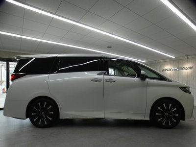 2023 Toyota ALPHARD — фото 6