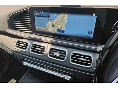 2024 Mercedes-BENZ GLS photo 8