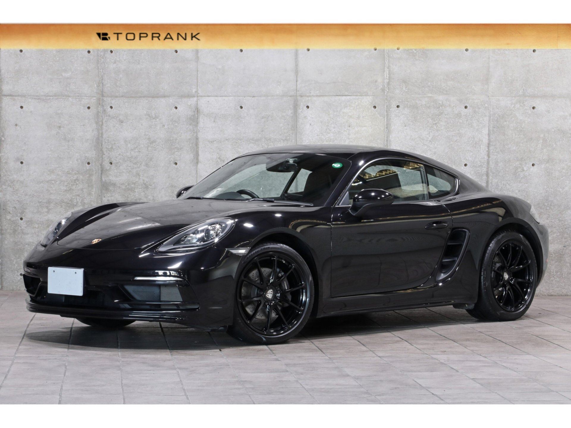 PORSCHE 718 CAYMAN - View 1