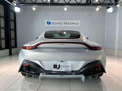 ASTON MARTIN VANTAGE - 3