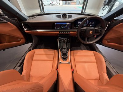 PORSCHE 911 - 9