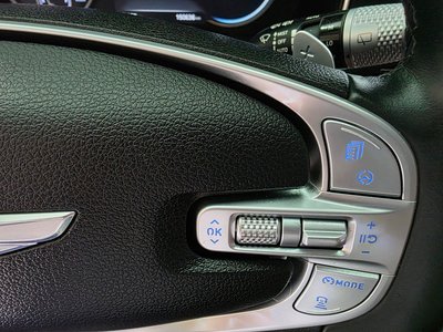 2020 Genesis GV80 thumbnail 17