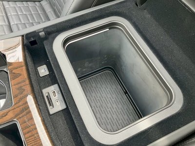 2023 Cadillac ESCALADE — миниатюра 54
