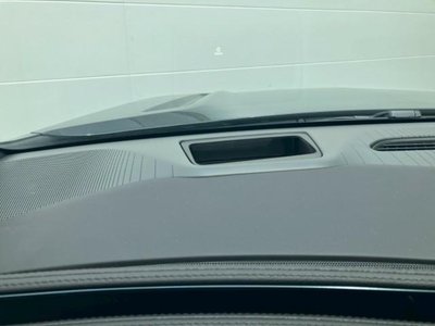 2023 Cadillac ESCALADE — миниатюра 25