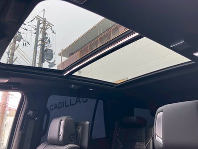 2023 Cadillac ESCALADE — миниатюра 24