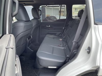 صورة مصغرة 19 لـ 2026 Lexus GX
