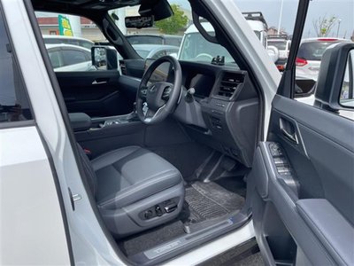 صورة مصغرة 17 لـ 2026 Lexus GX