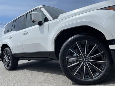 صورة مصغرة 37 لـ 2026 Lexus GX
