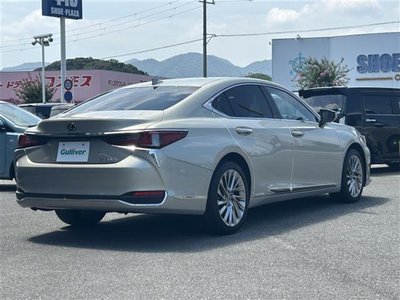 2024 Lexus ES — миниатюра 21