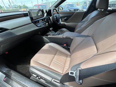 2024 Lexus ES — миниатюра 35
