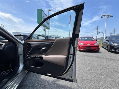 2024 Lexus ES — миниатюра 40