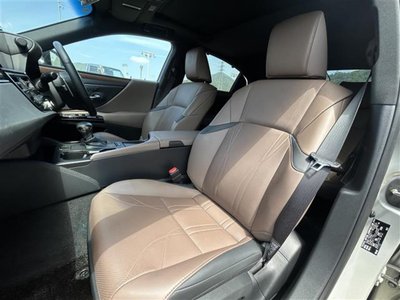2024 Lexus ES — миниатюра 34