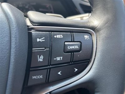 صورة 9 لـ 2024 Lexus ES