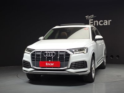 AUDI Q7 - 2