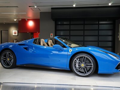 FERRARI 488 SPIDER - 2