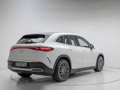 MERCEDES-BENZ EQE - 5