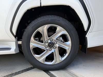 2026 Toyota LAND CRUISER 300 — миниатюра 28