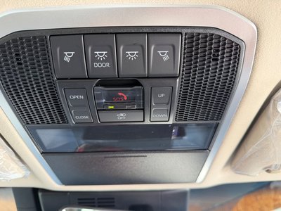 2026 Toyota LAND CRUISER 300 — миниатюра 18