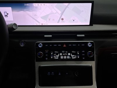2024 Genesis GV80 — миниатюра 19