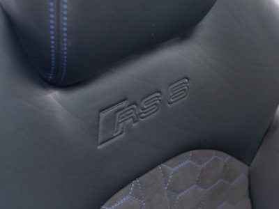 2017 AUDI RS6 AVANT — миниатюра 76