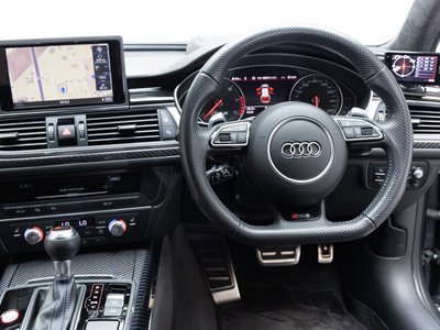 2017 AUDI RS6 AVANT — миниатюра 39