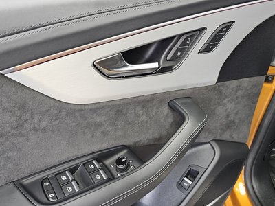 2021 AUDI Q8 — миниатюра 30
