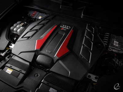صورة مصغرة 39 لـ 2024 AUDI RS Q8