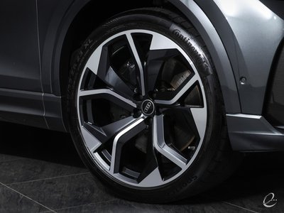 صورة مصغرة 24 لـ 2024 AUDI RS Q8