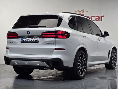 صورة 3 لـ 2025 BMW X5