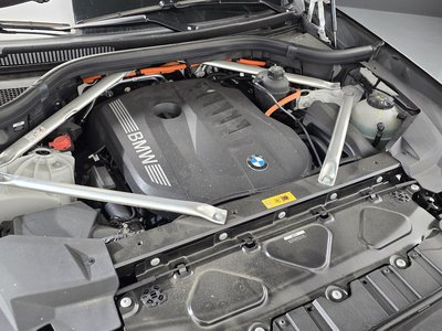 صورة 7 لـ 2025 BMW X5