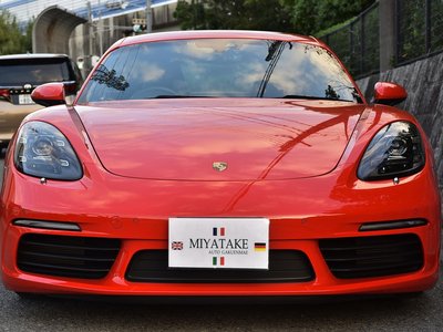 PORSCHE 718 CAYMAN - 5