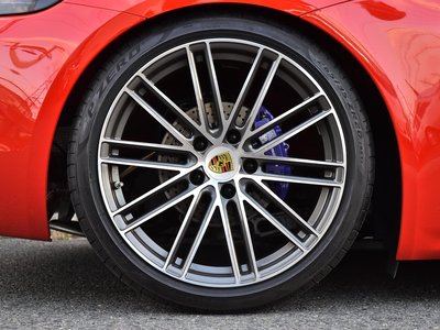 PORSCHE 718 CAYMAN - 10