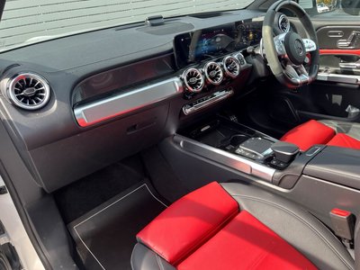 MERCEDES-BENZ GLB AMG - 8