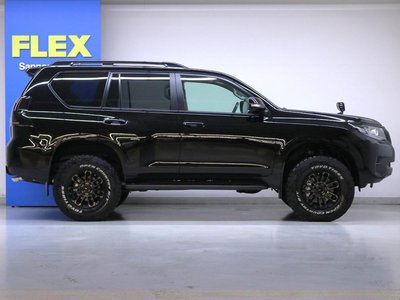 TOYOTA LAND CRUISER PRADO - 6