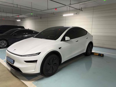 صورة 5 لـ 2026 Tesla MODEL Y