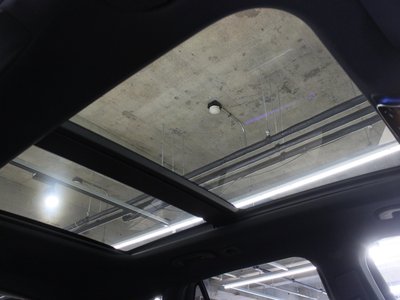 MERCEDES-BENZ GLC - 9