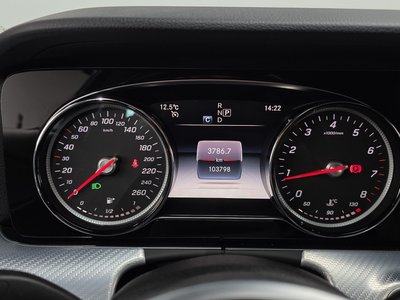 MERCEDES-BENZ E-CLASS - 8