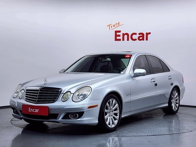 MERCEDES-BENZ E-CLASS - 1